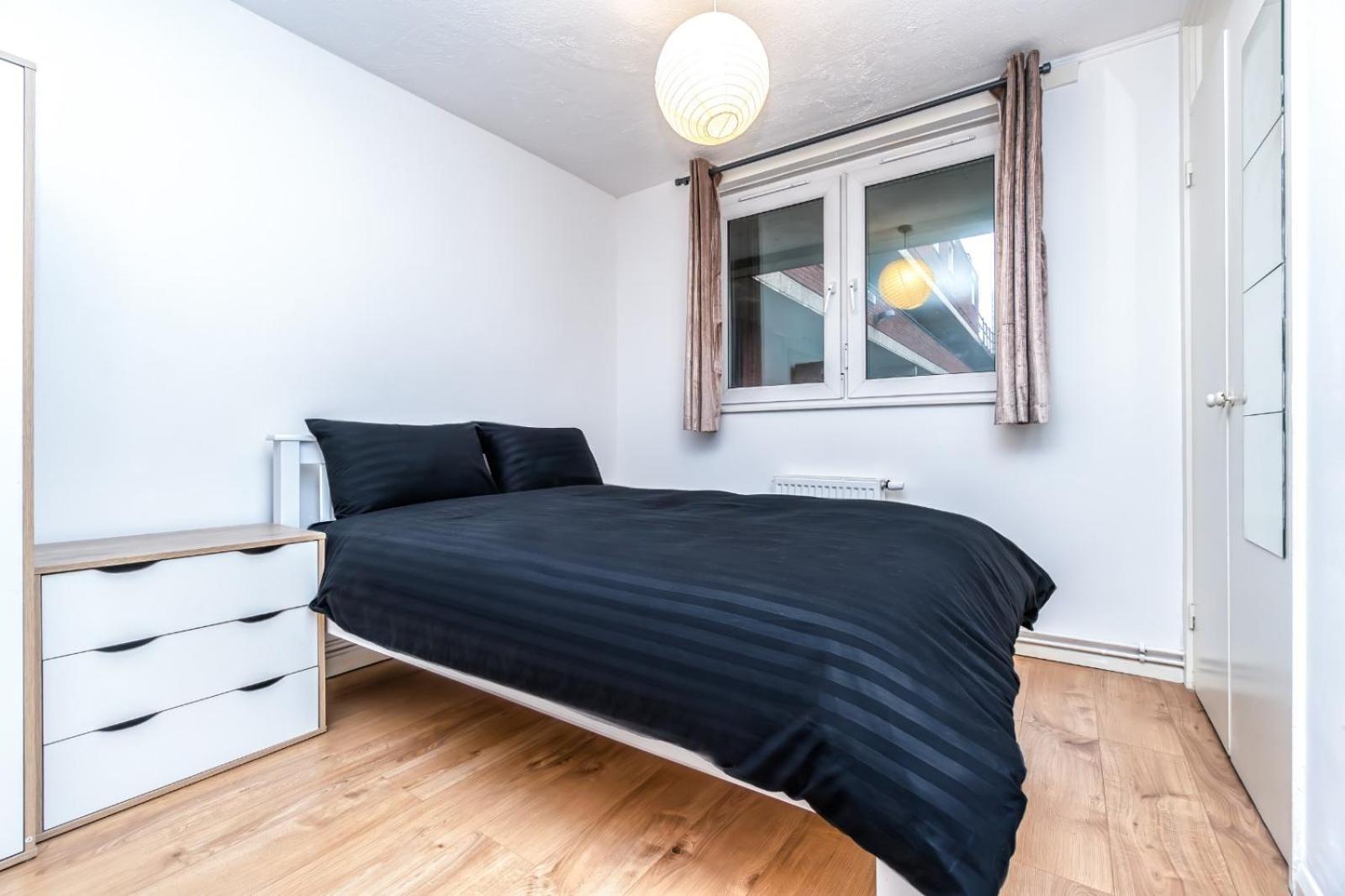 Cosy Guest House In Central Лондон Екстериор снимка